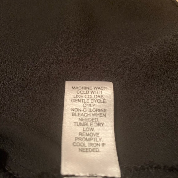 Cato Top - Picture 5 of 5